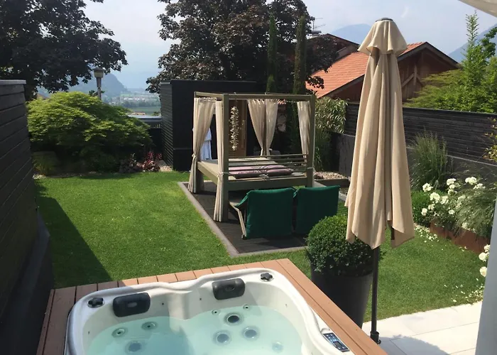 Merangardenvilla Adults Only
